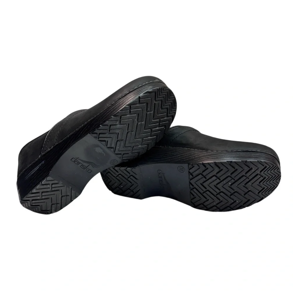 Dansko Women’s Professional Clog Black Leather 39